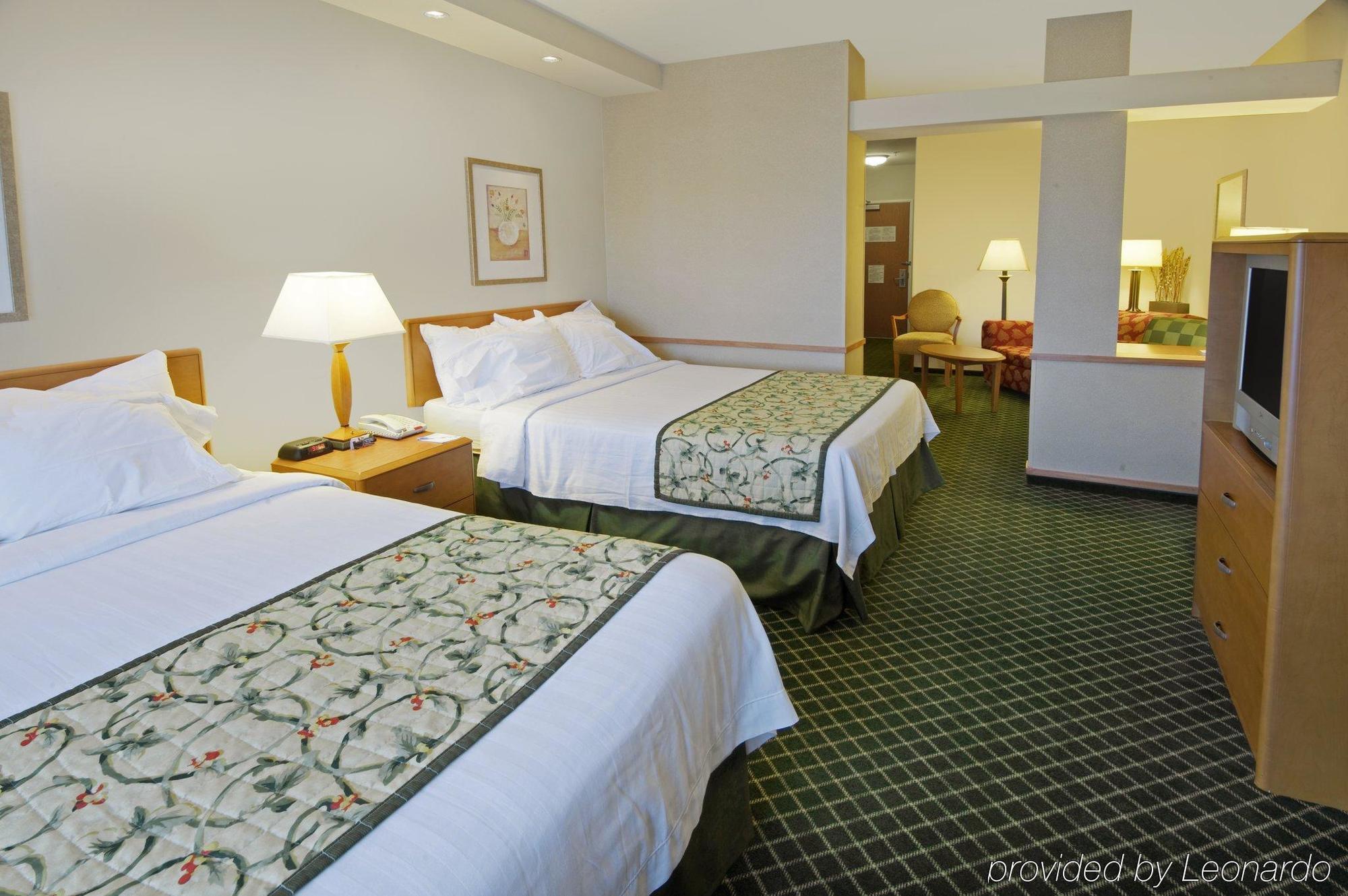 Fairfield Inn & Suites By Marriott Cordele Room photo